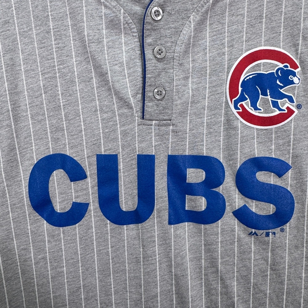 Chicago Cubs Jersey Mens XLT Gray Pinstripe Majestic MLB Baseball Henley Shirt - Picture 3 of 9